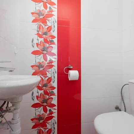 Apartmán Jasny Z Dwoma Sypialniami I Biurkiem By Renters